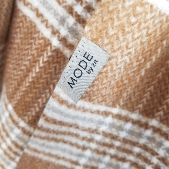 Mode By 2R Plaid Blanket Scarf Wrap Fringe Gold Tan Honey Gray Cream Soft Layer - Picture 5 of 8